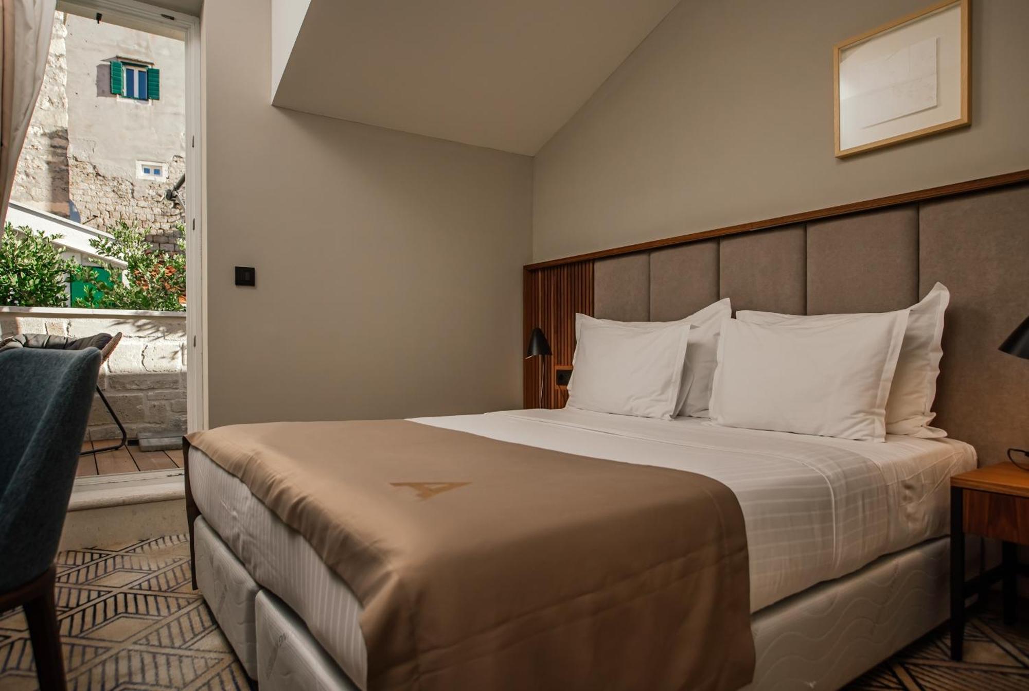 Armerun Heritage Hotel&Residences Šibenik Værelse billede