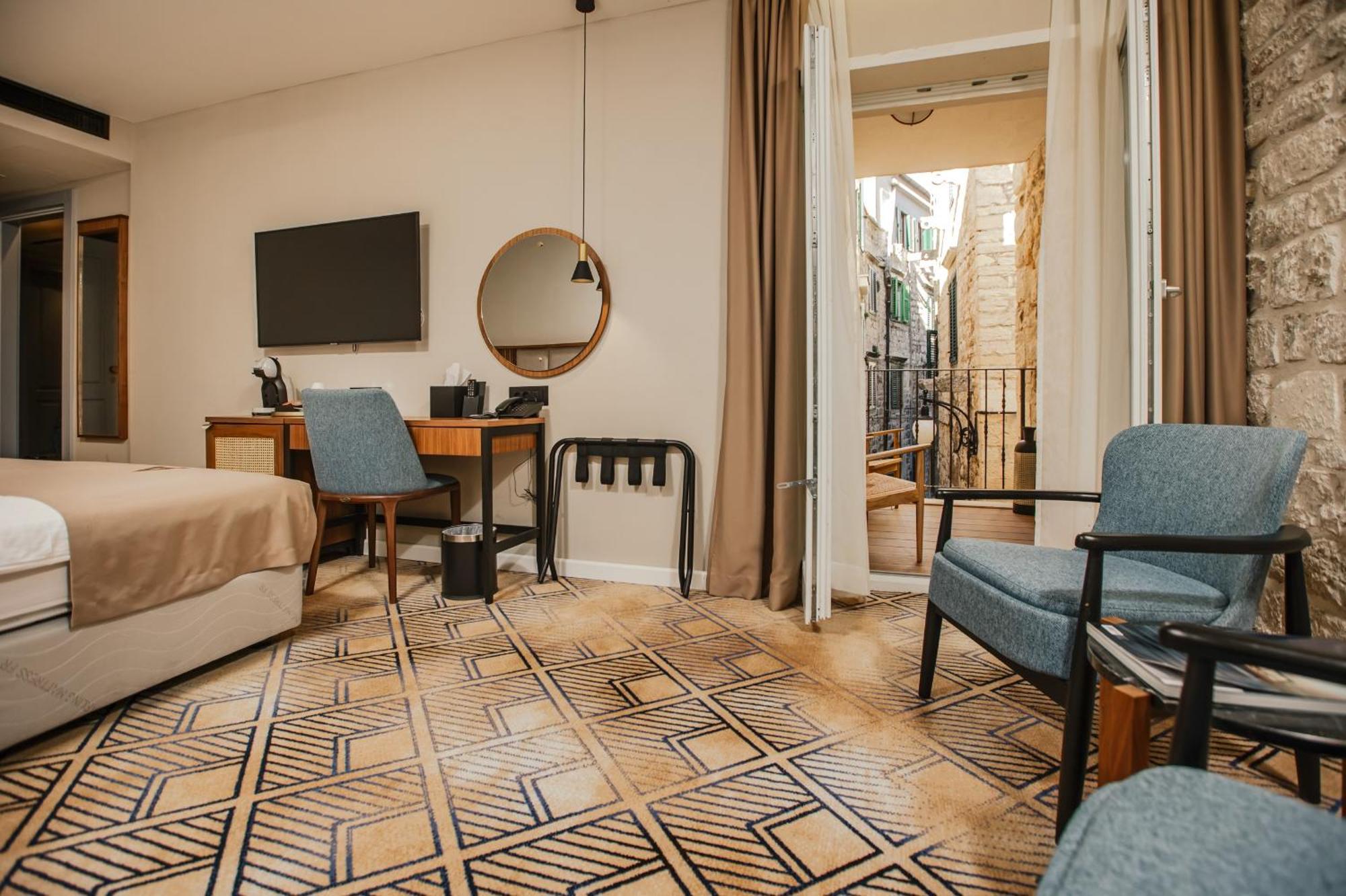 Armerun Heritage Hotel&Residences Šibenik Værelse billede